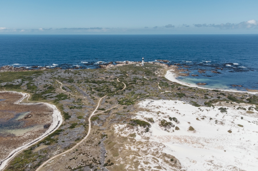 8 Bedroom Property for Sale in Pringle Bay Western Cape